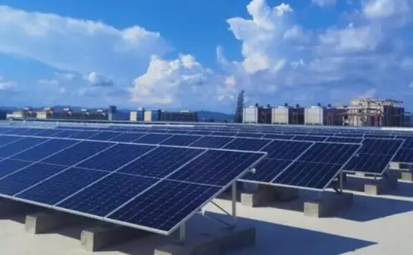 2022湖南最大山地光伏项目：大唐华银娄底生态治理光伏基地并网发电