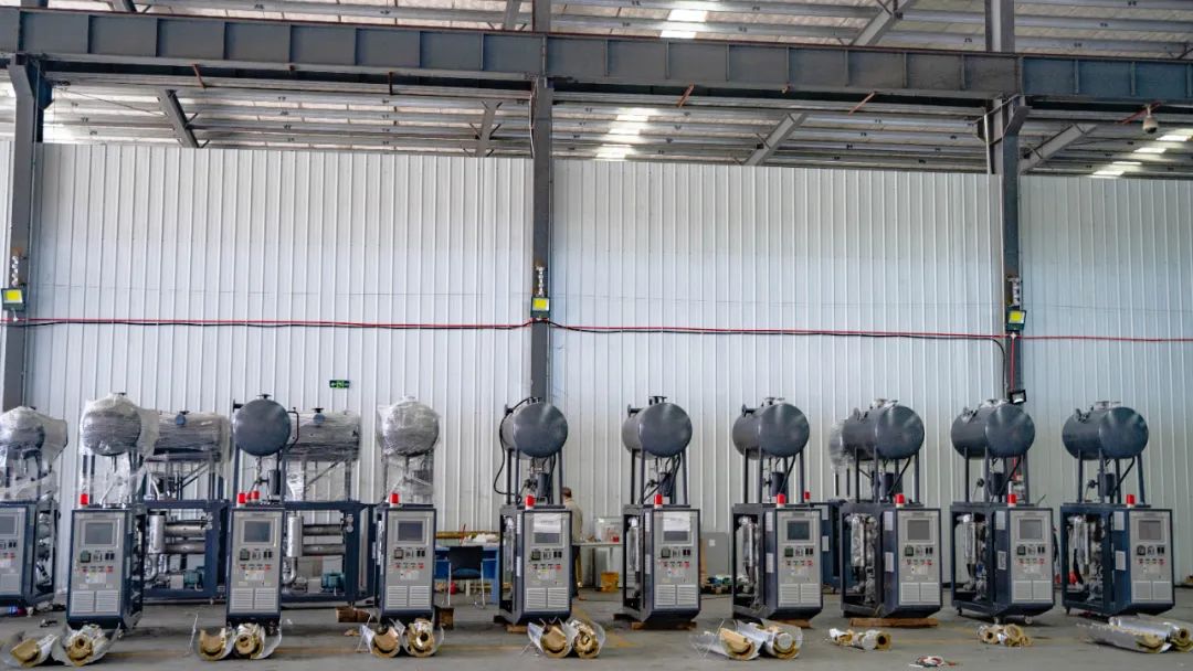 BMC玻璃钢模压加热，选高温油温机！