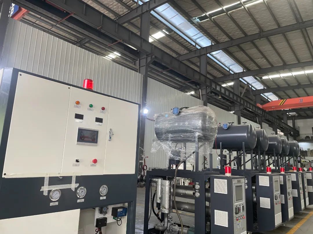 锂电行业专用模温机，在电池循环寿命提升中的作用！