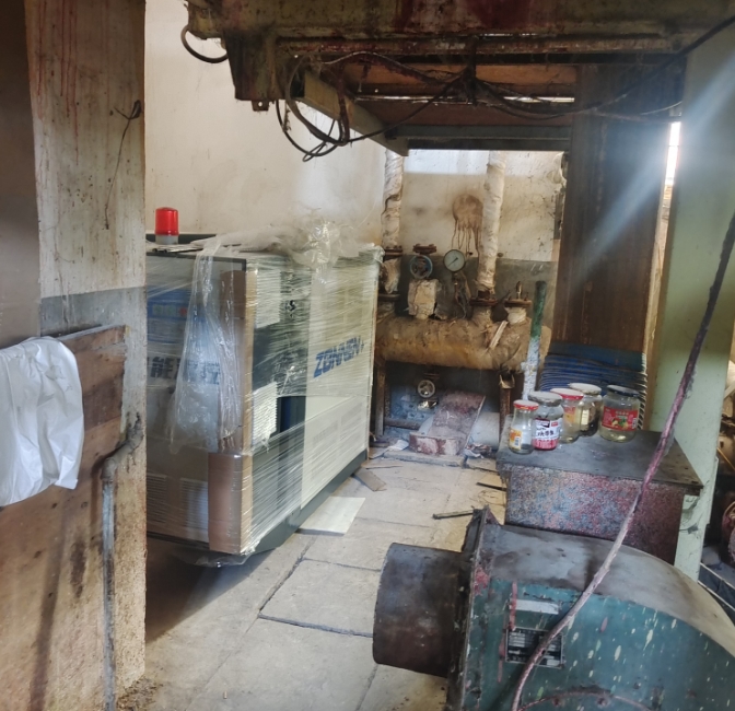 反应釜配中能温控模温机，是如何做到对物料进行温度控制的？